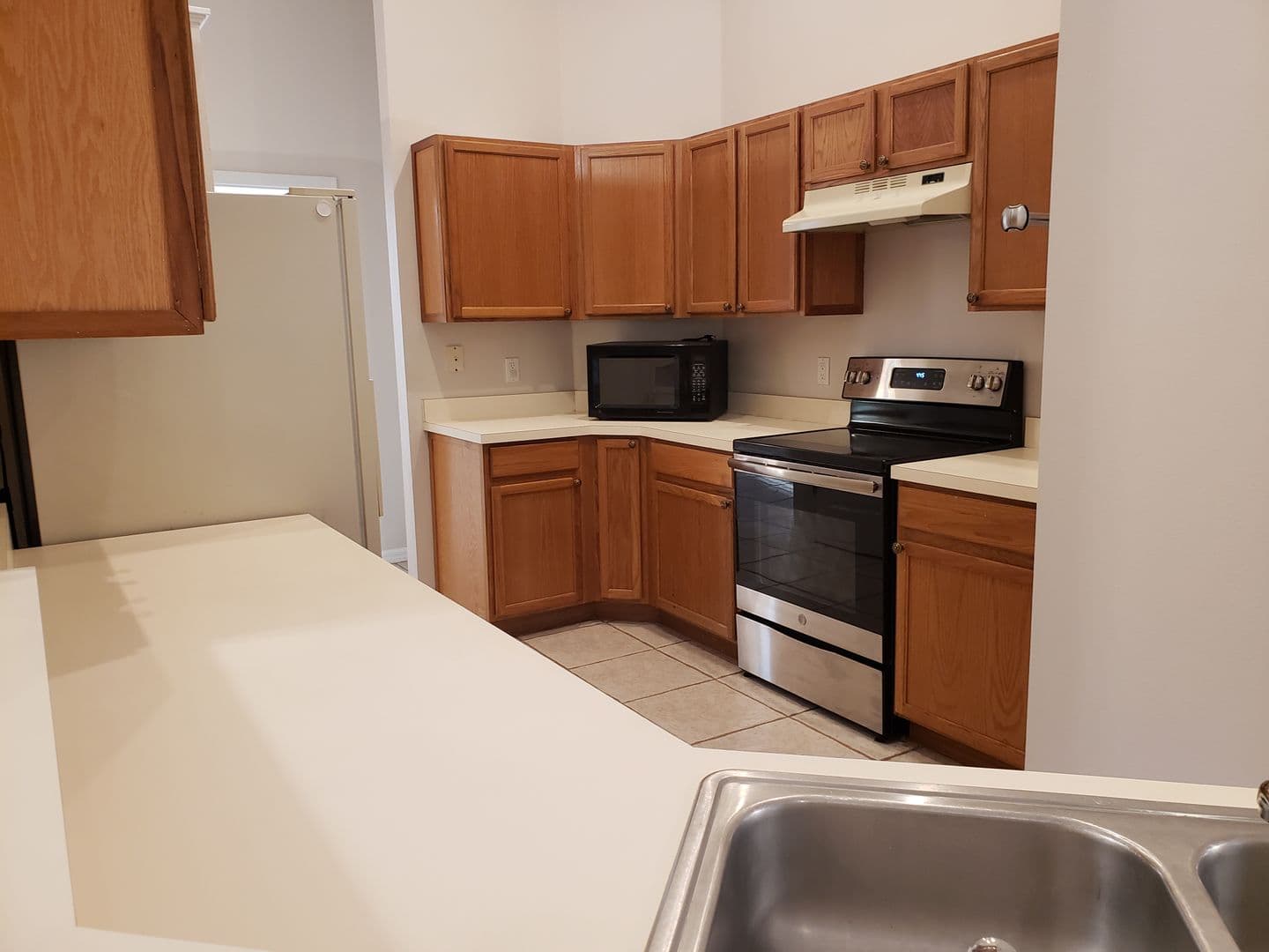Apopka House: 1612 Sweetwater West Circle