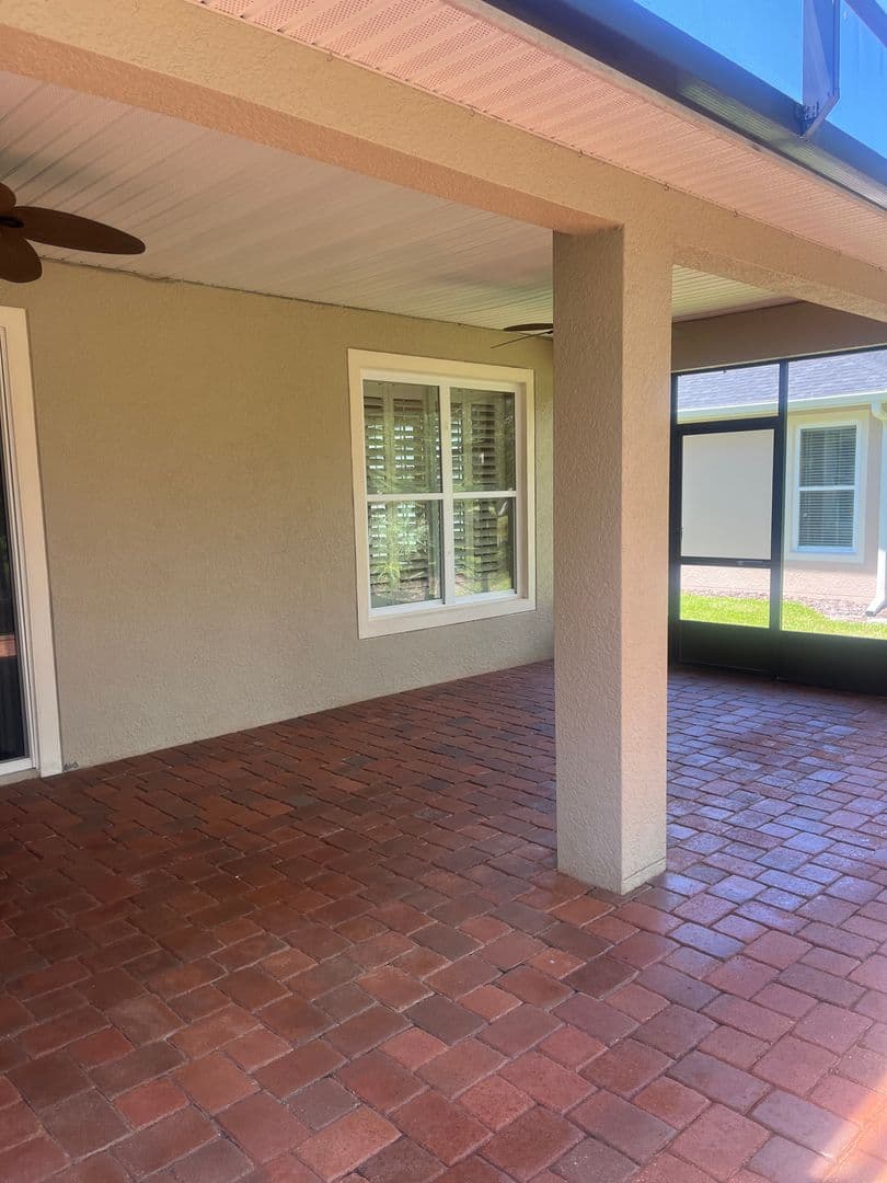 Deland House: 1385 Abbot Way