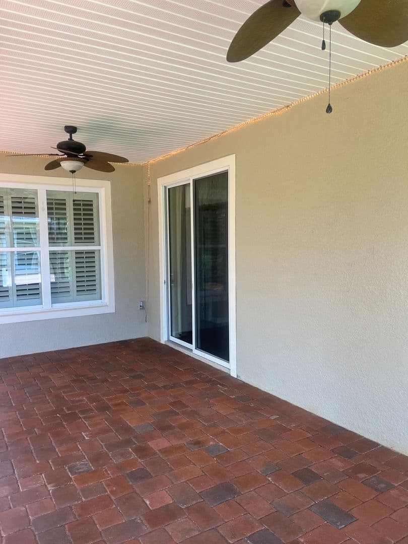 Deland House: 1385 Abbot Way