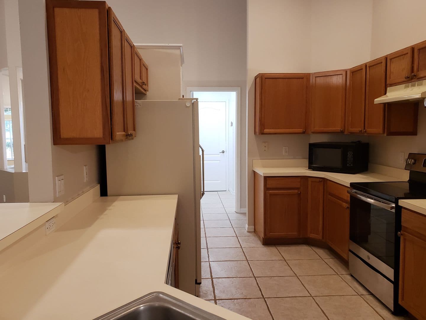 Apopka House: 1612 Sweetwater West Circle