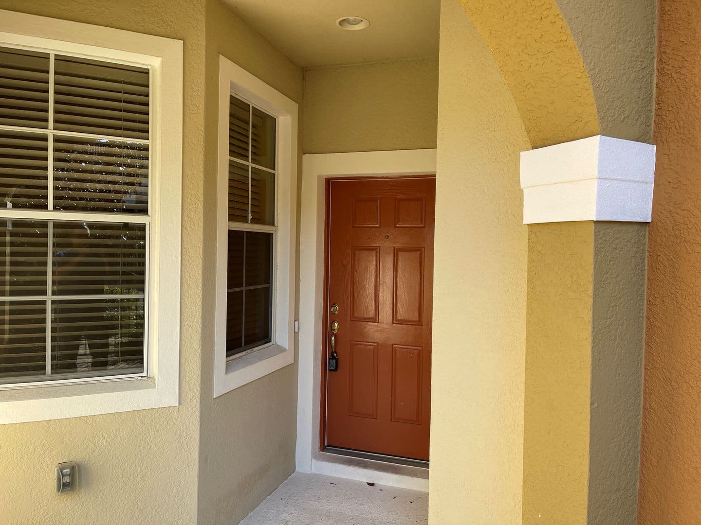 Sanford House: 5114 Fiorella Lane