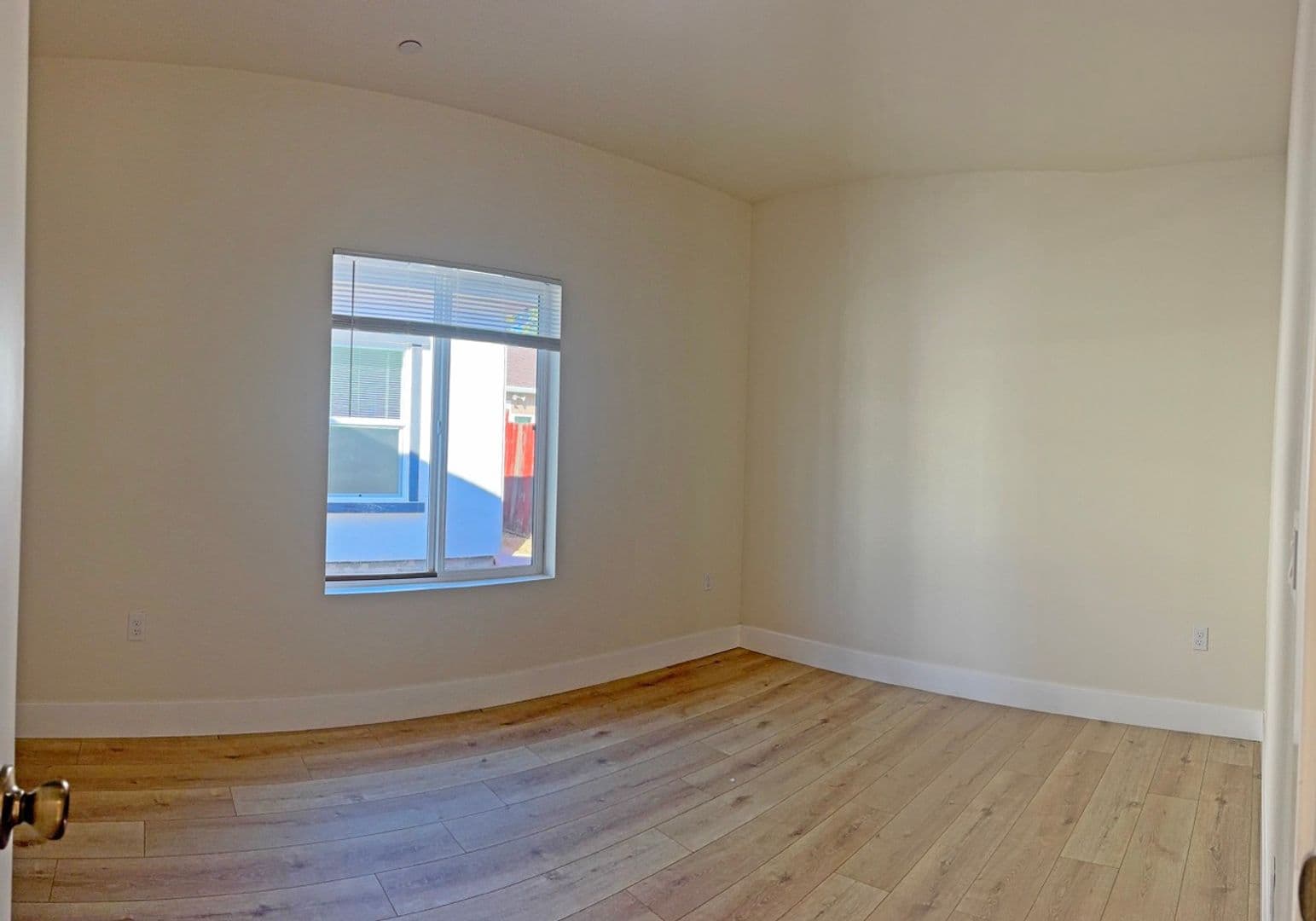 Sacramento House: 1579 Silica Ave.