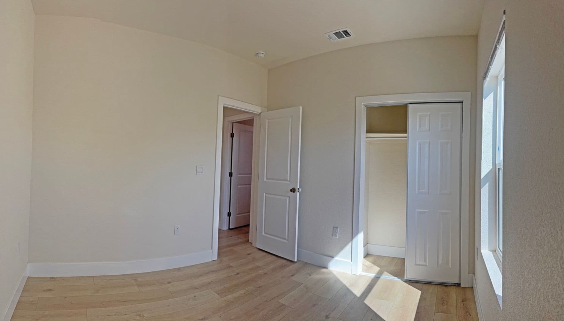 Sacramento House: 1579 Silica Ave.