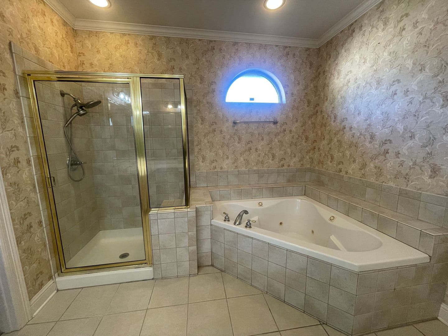 Shreveport House: 9682 Calliope Lane