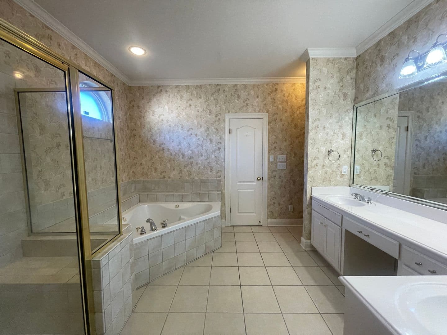 Shreveport House: 9682 Calliope Lane