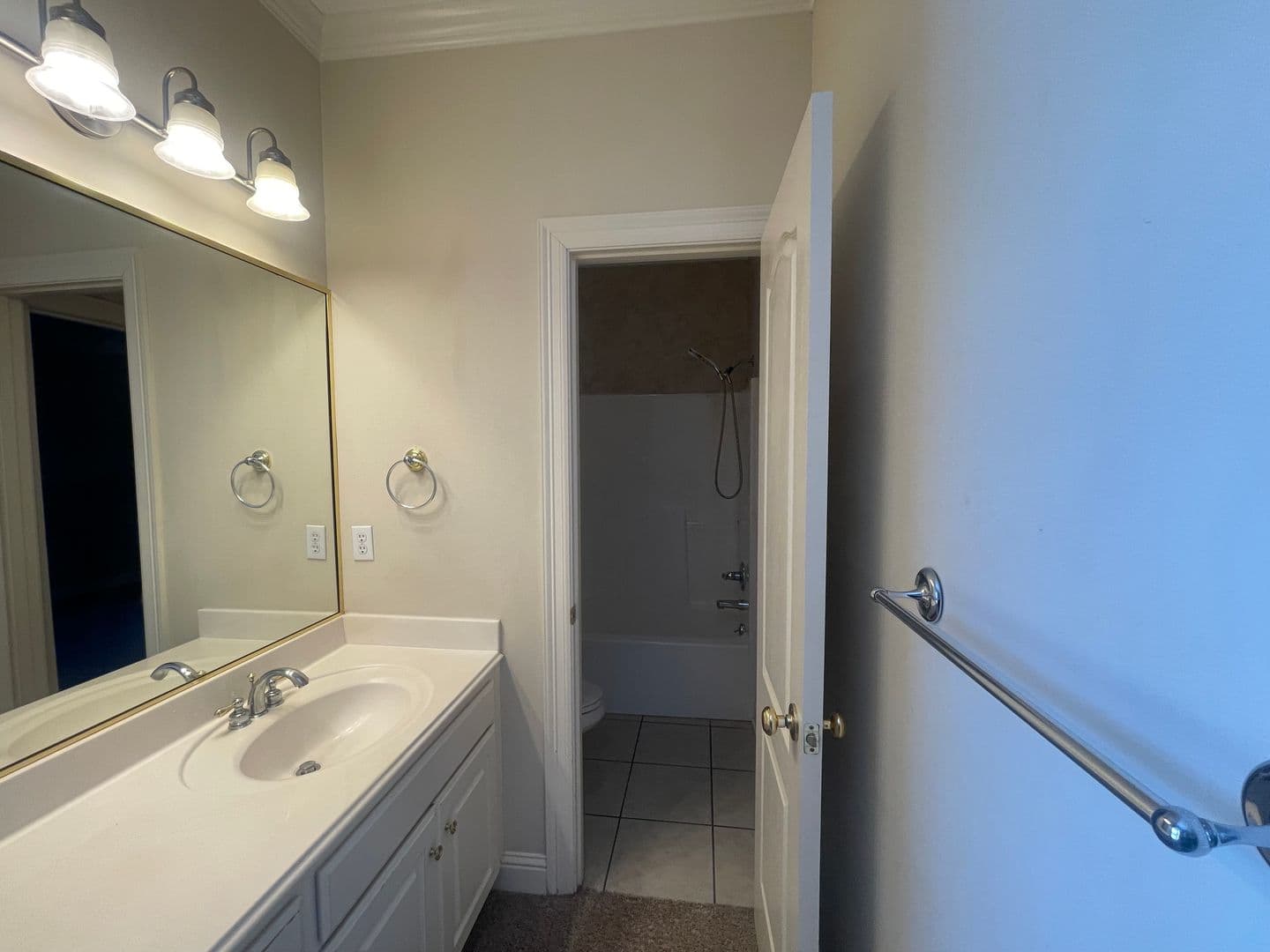 Shreveport House: 9682 Calliope Lane