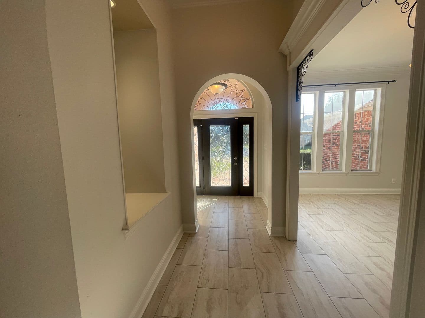 Shreveport House: 9682 Calliope Lane