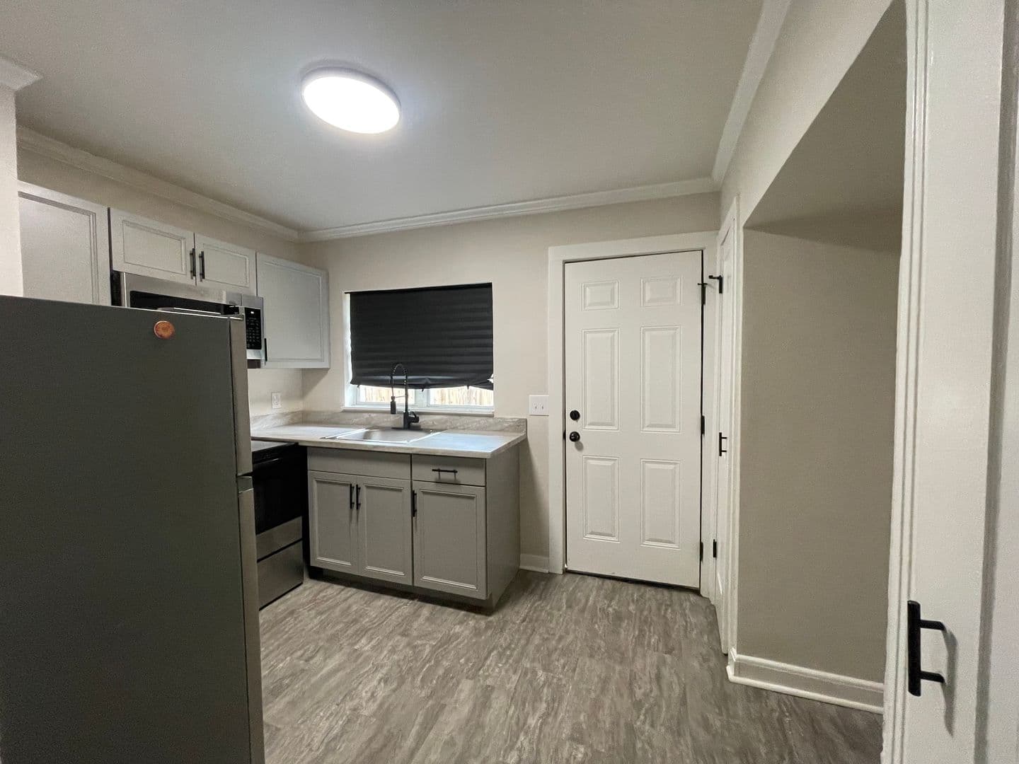 Shreveport House: 2219 Gilbert Drive