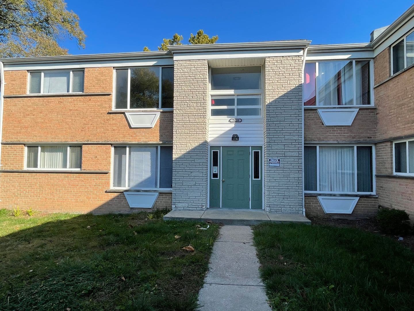 Hazelwood Apartment: 7414 - 7418 Olian Dr