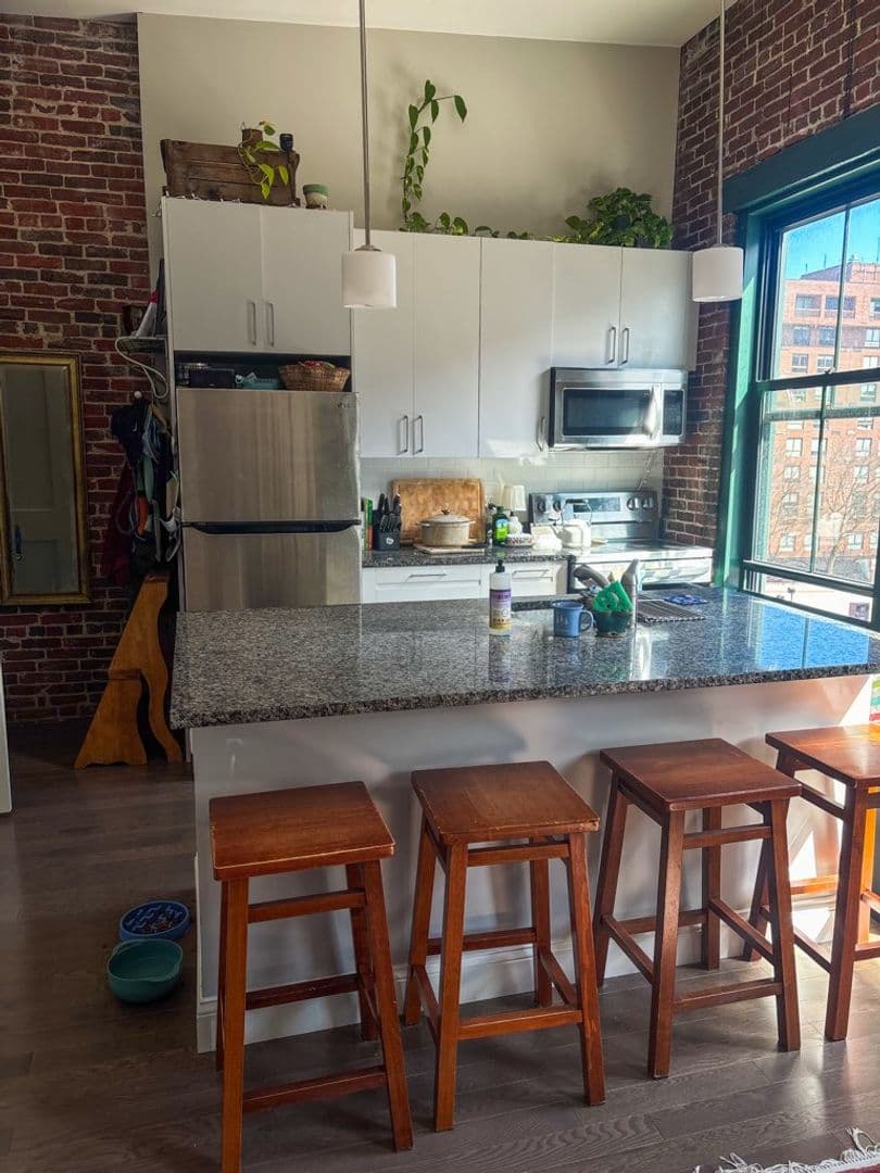 Worcester Apartment: 154-156 Main Street