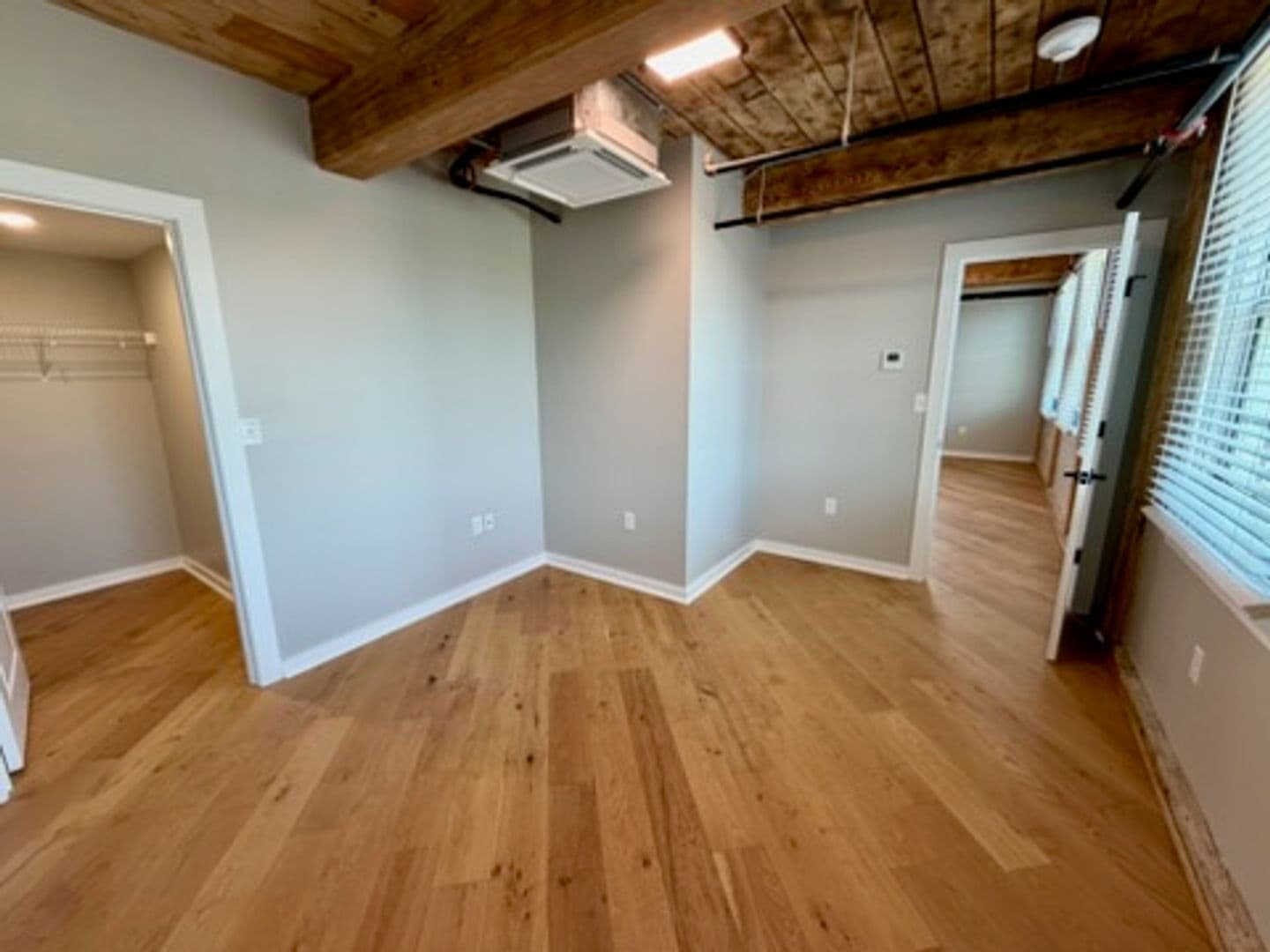 Worcester Apartment: 17 Hermon Street