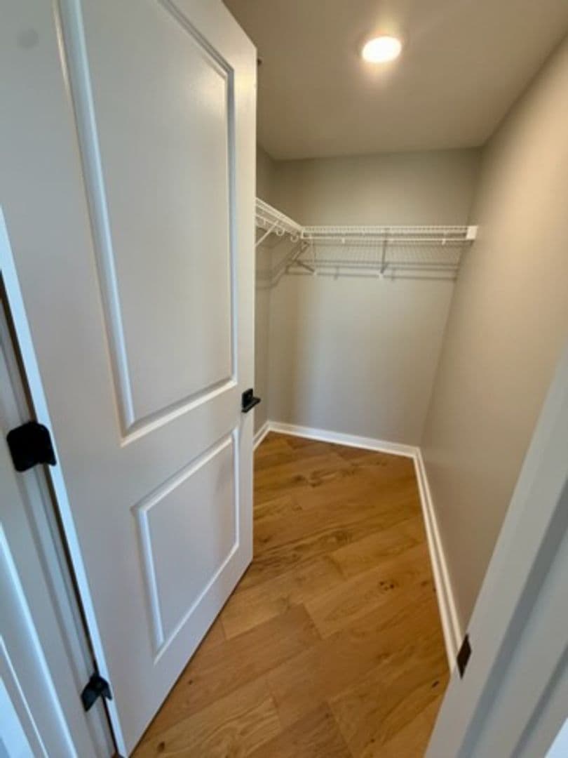 Worcester Apartment: 17 Hermon Street