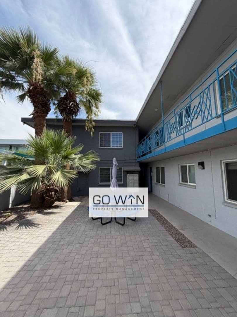 Phoenix Apartment: 44 E Roanoke Ave