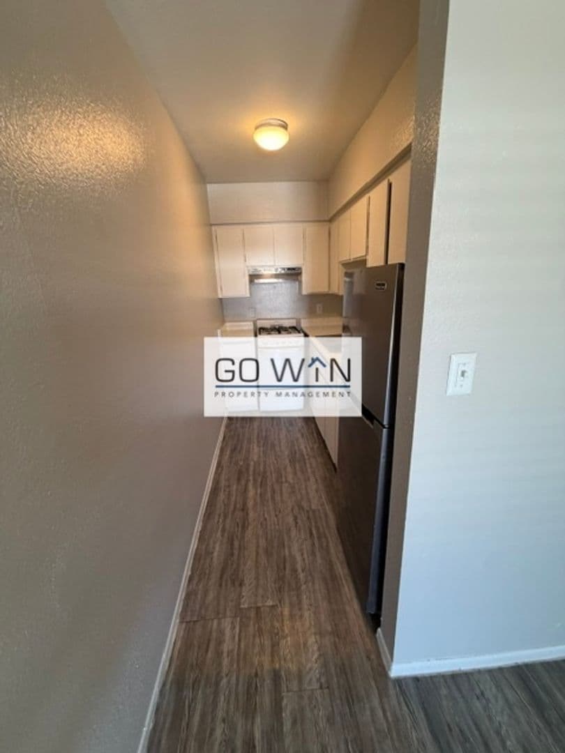 Phoenix Apartment: 8639 N 7th St
