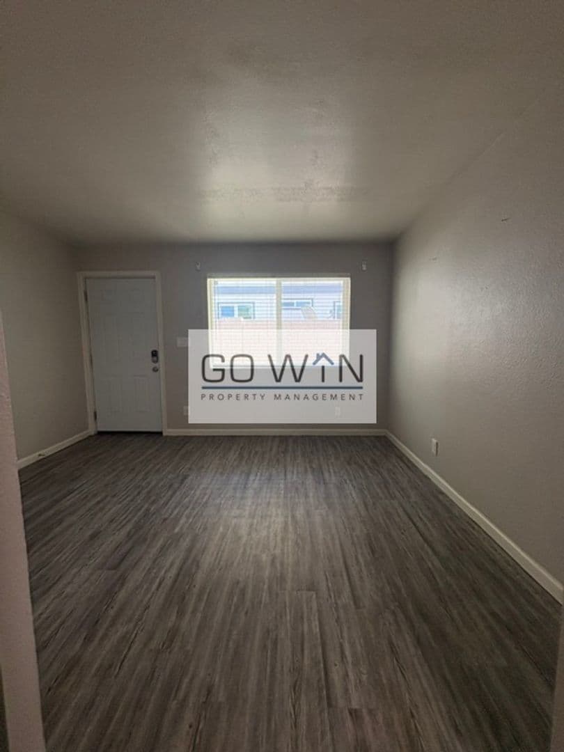Glendale Apartment: 6621 W Myrtle Ave