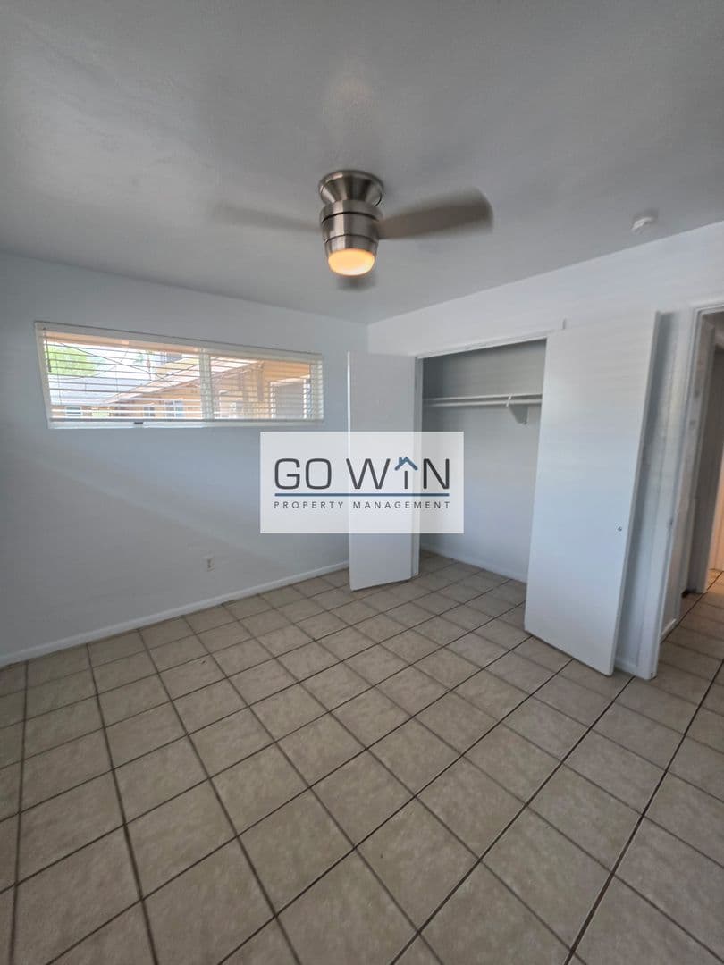Phoenix Apartment: 3636 E Verde Ln
