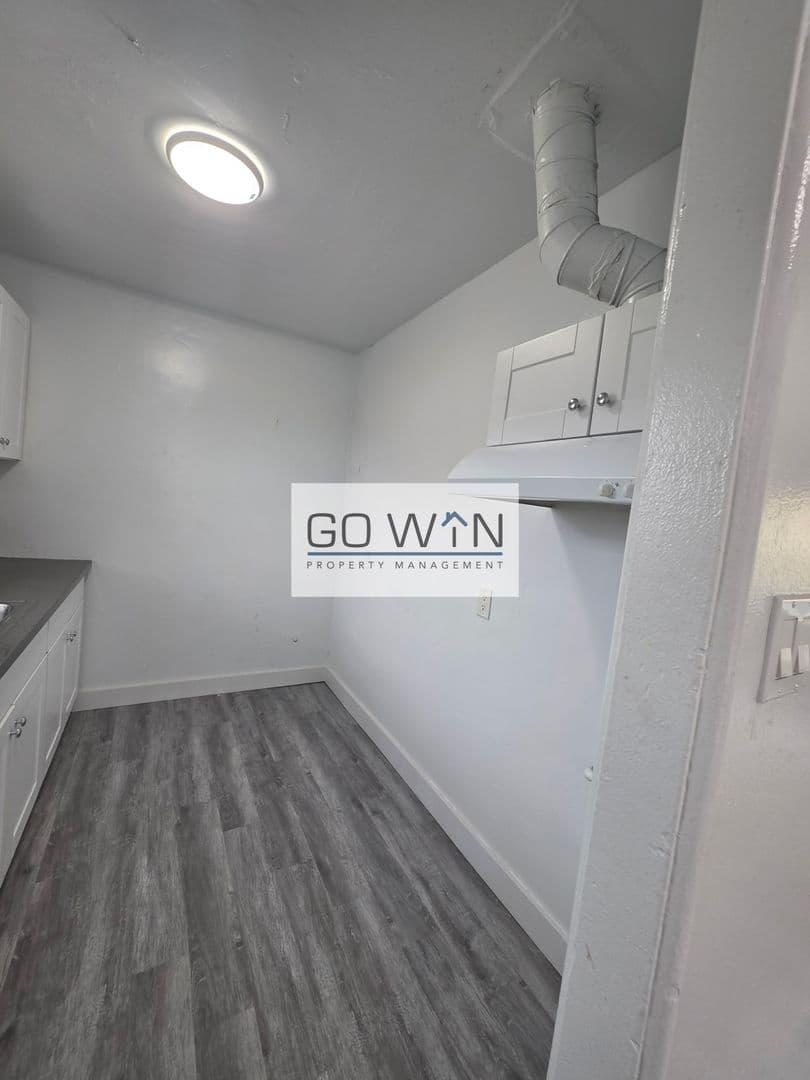 Phoenix Apartment: 2310 East Roosevelt Street