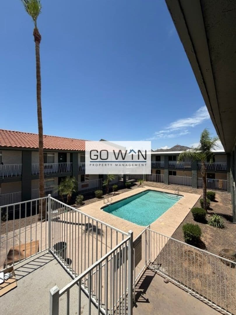 Phoenix Apartment: 8639 N 7th St