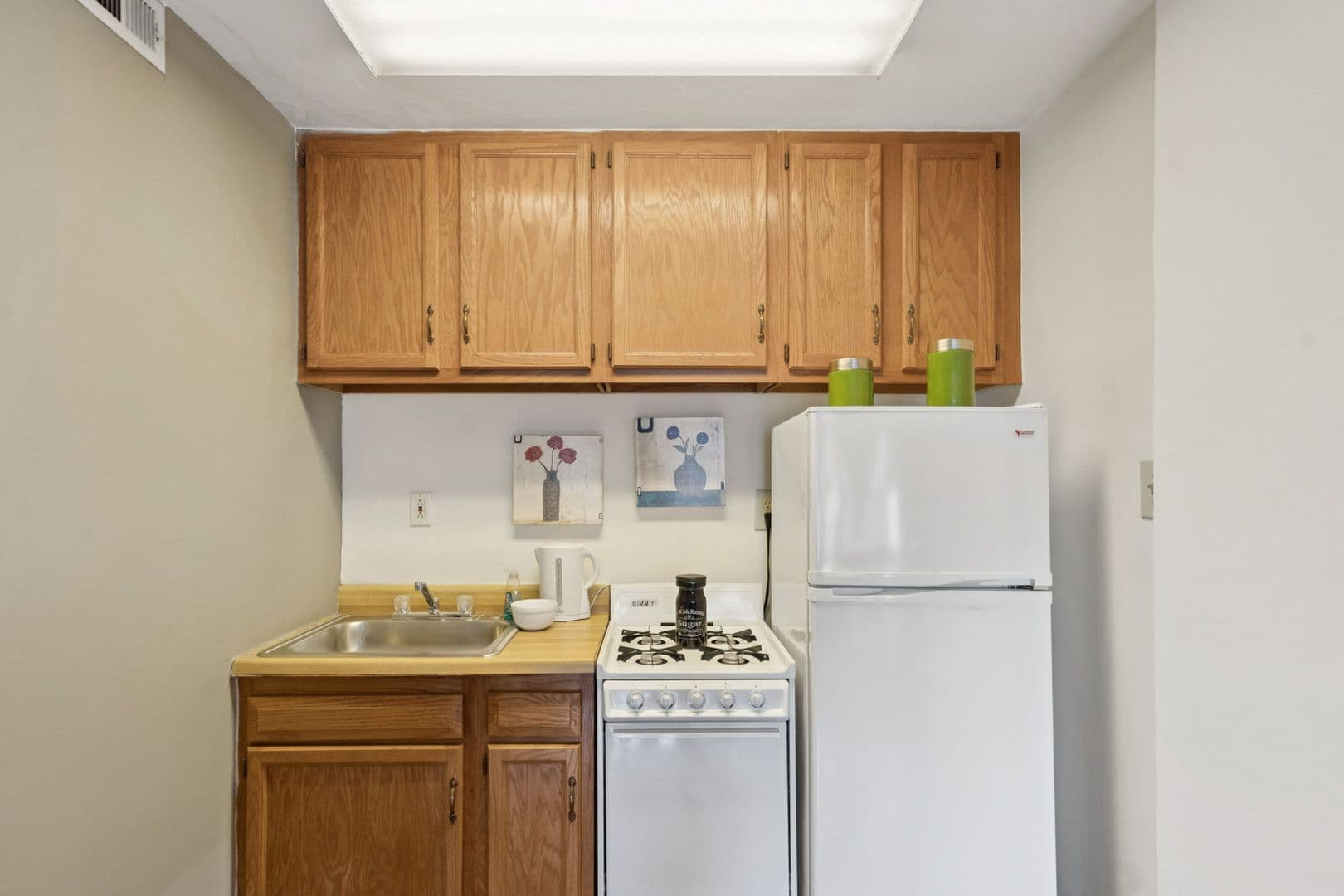 Philadelphia Apartment: 1220 North Broad Street