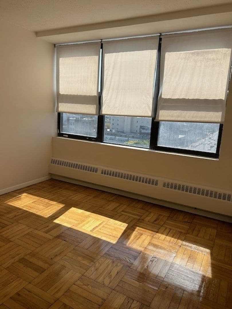 Philadelphia Apartment: 1220 North Broad Street