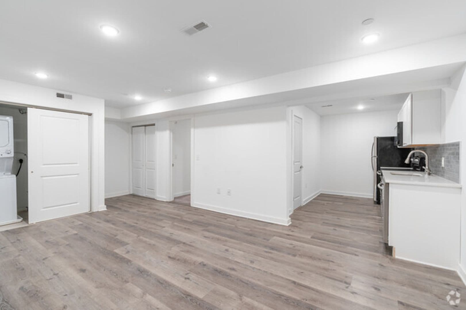 Philadelphia Apartment: 1254 N. Carlisle Street