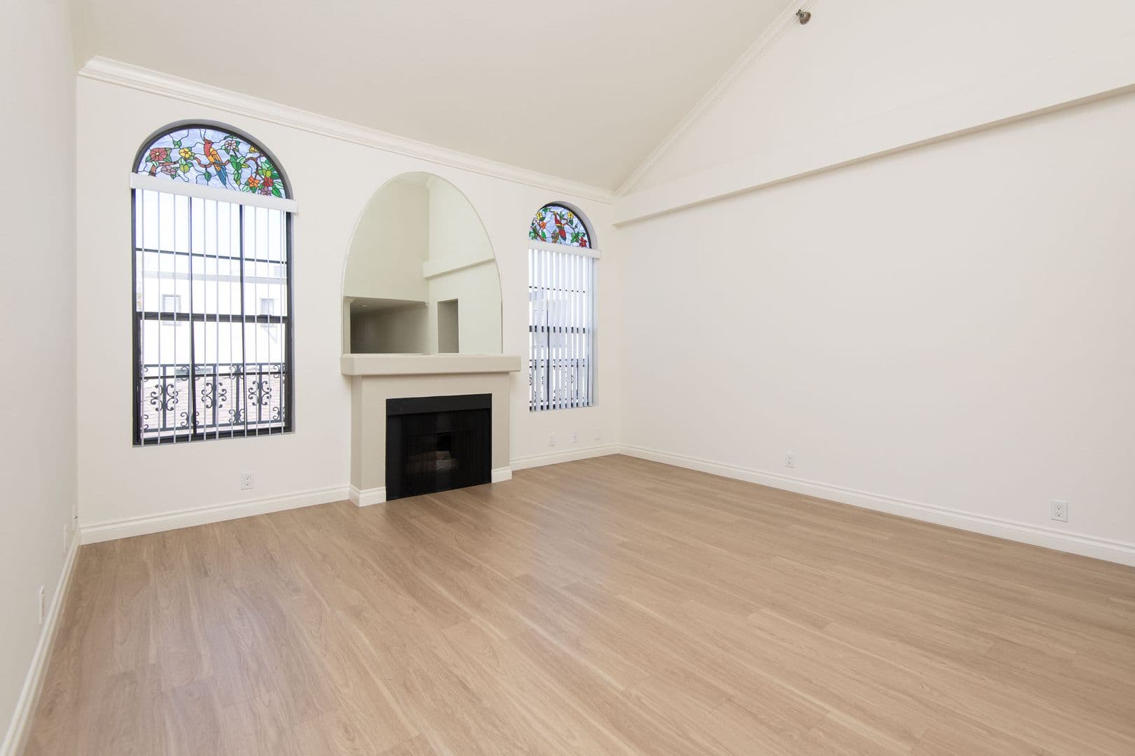 Los Angeles Apartment: 7120 Ramsgate Ave.
