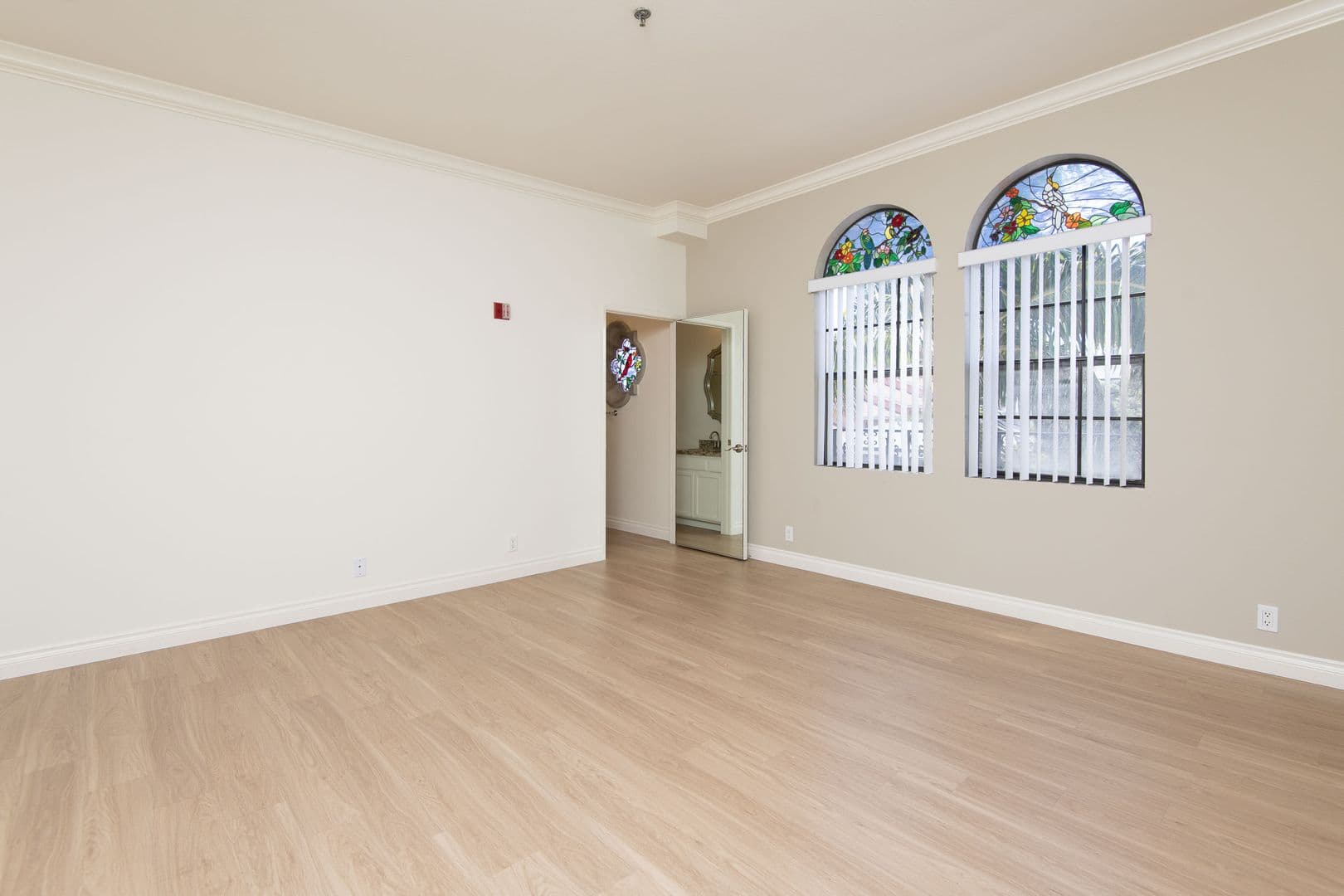 Los Angeles Apartment: 7120 Ramsgate Ave.