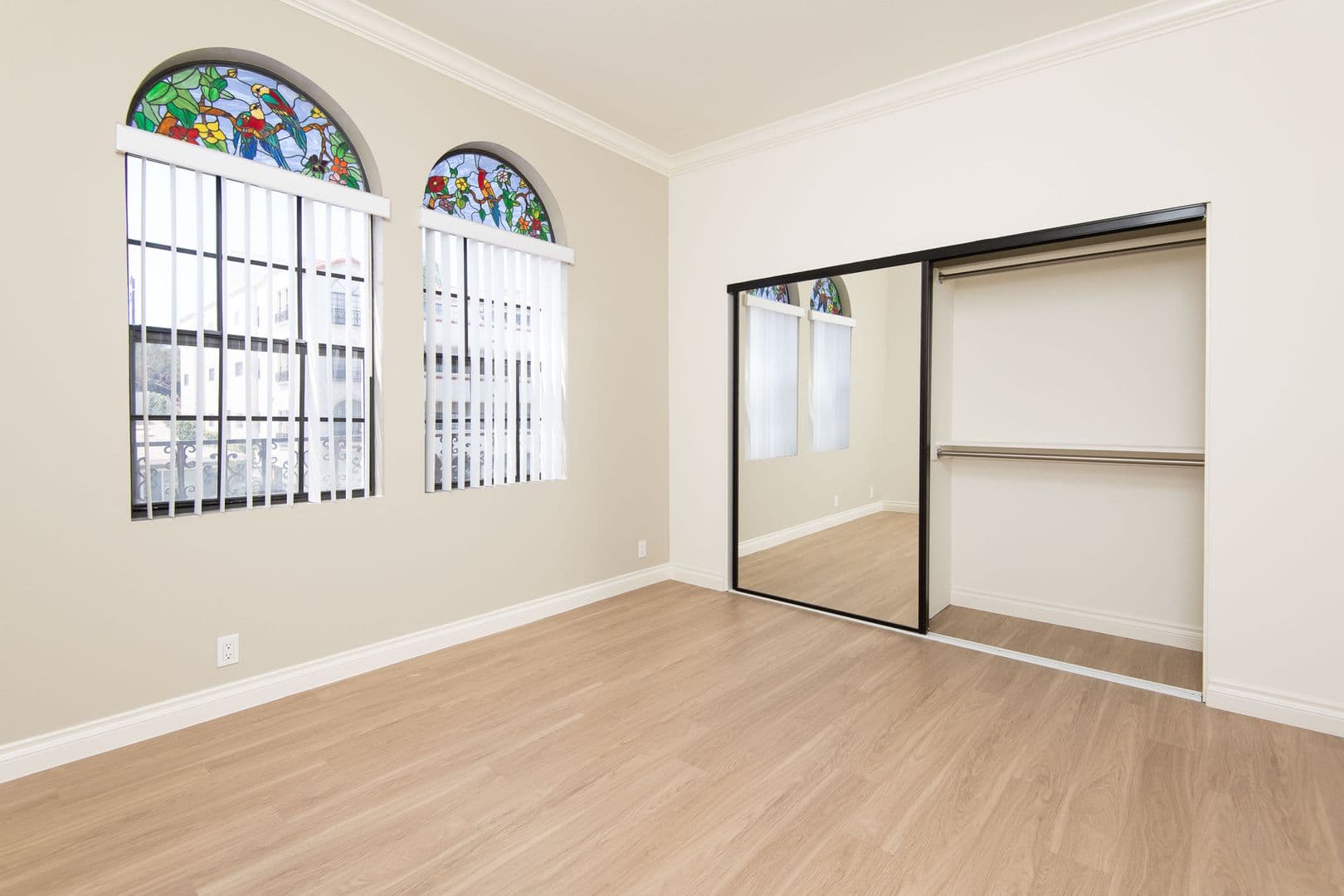 Los Angeles Apartment: 7120 Ramsgate Ave.