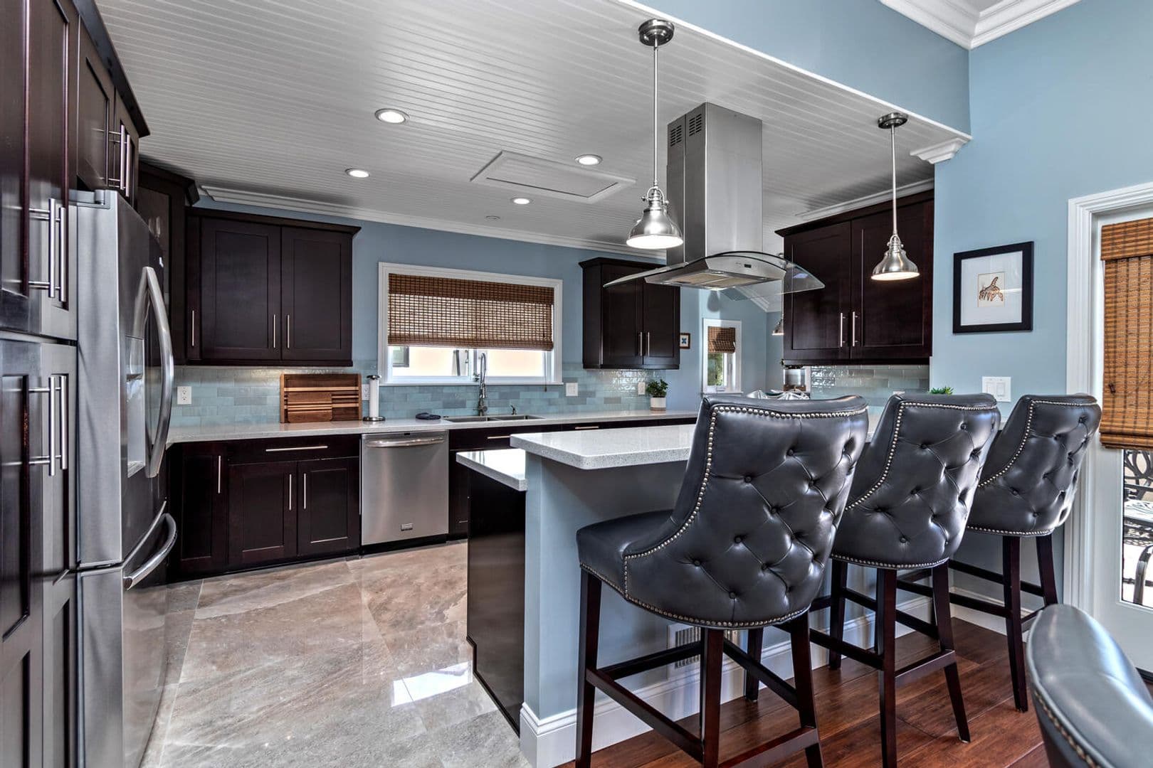 Oceanside House: 1026 West St