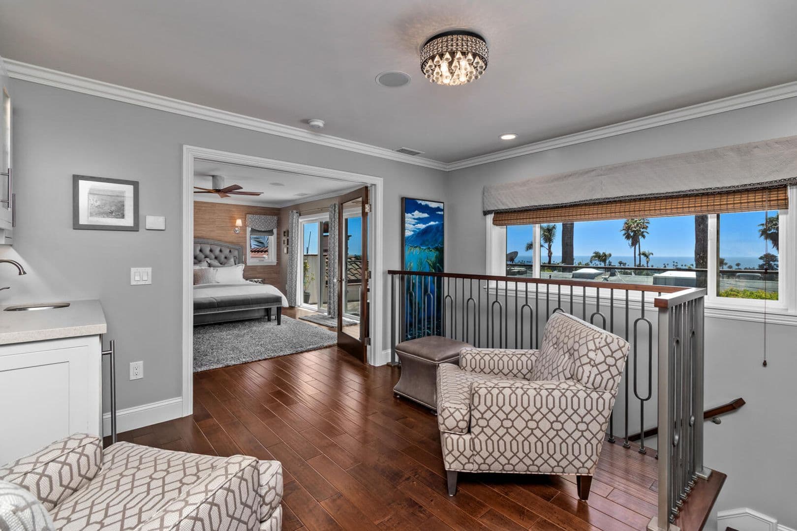 Oceanside House: 1026 West St