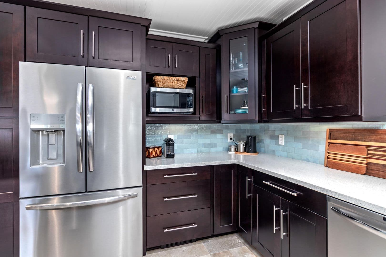 Oceanside House: 1026 West St