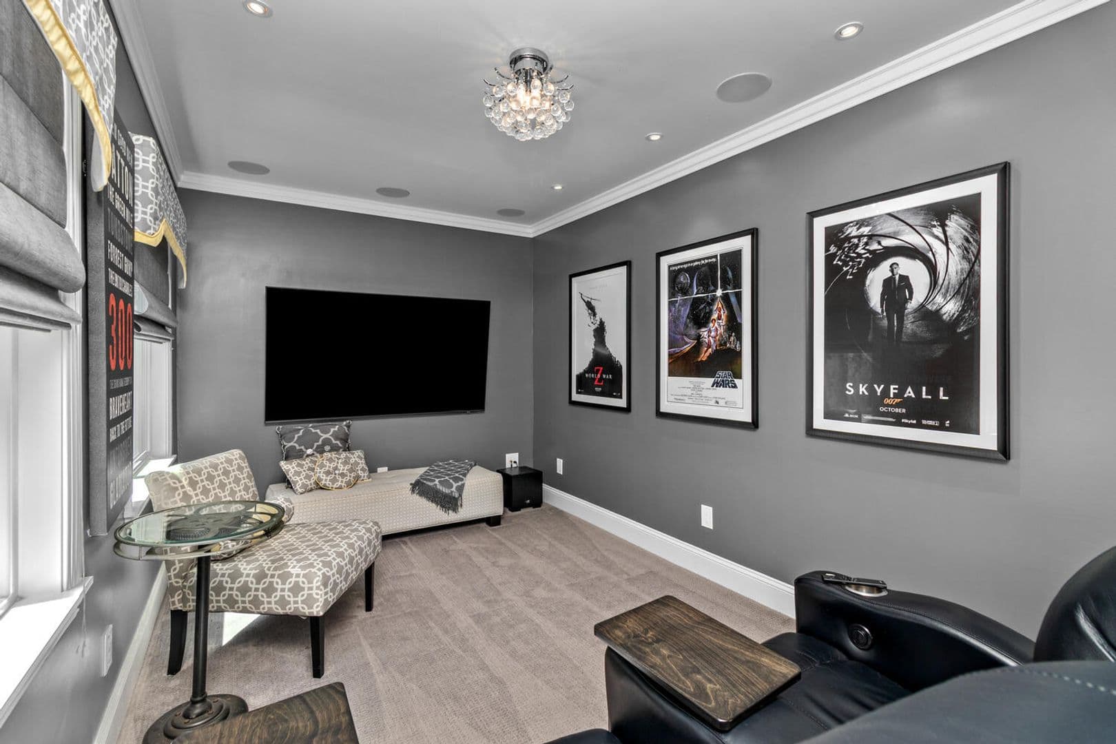 Oceanside House: 1026 West St