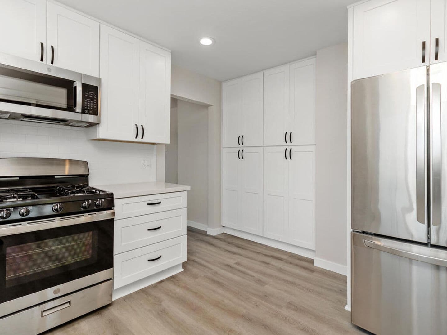 Oceanside Condo: 109 Avenida Las Brisas - Unit D