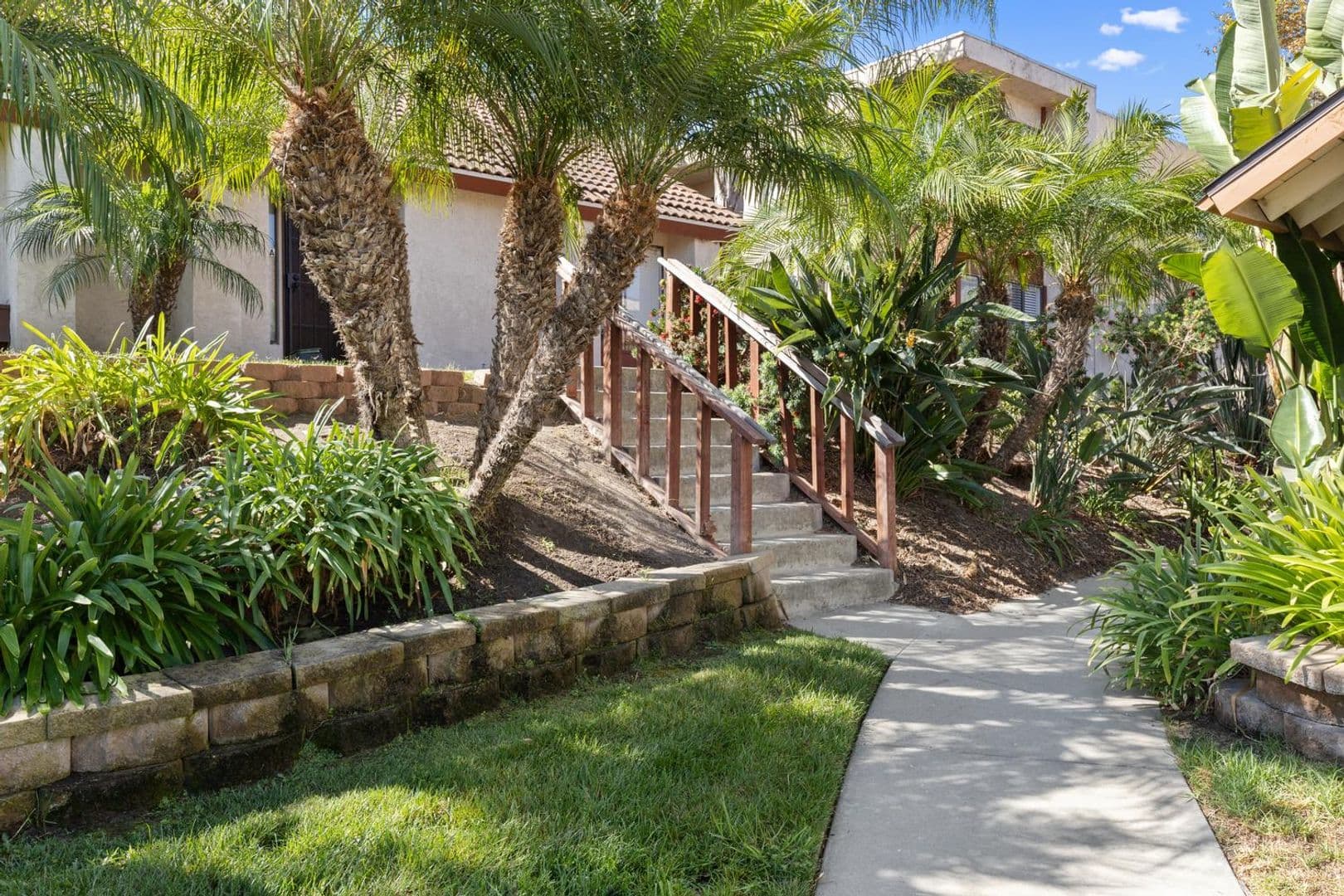 Oceanside Condo: 109 Avenida Las Brisas - Unit C