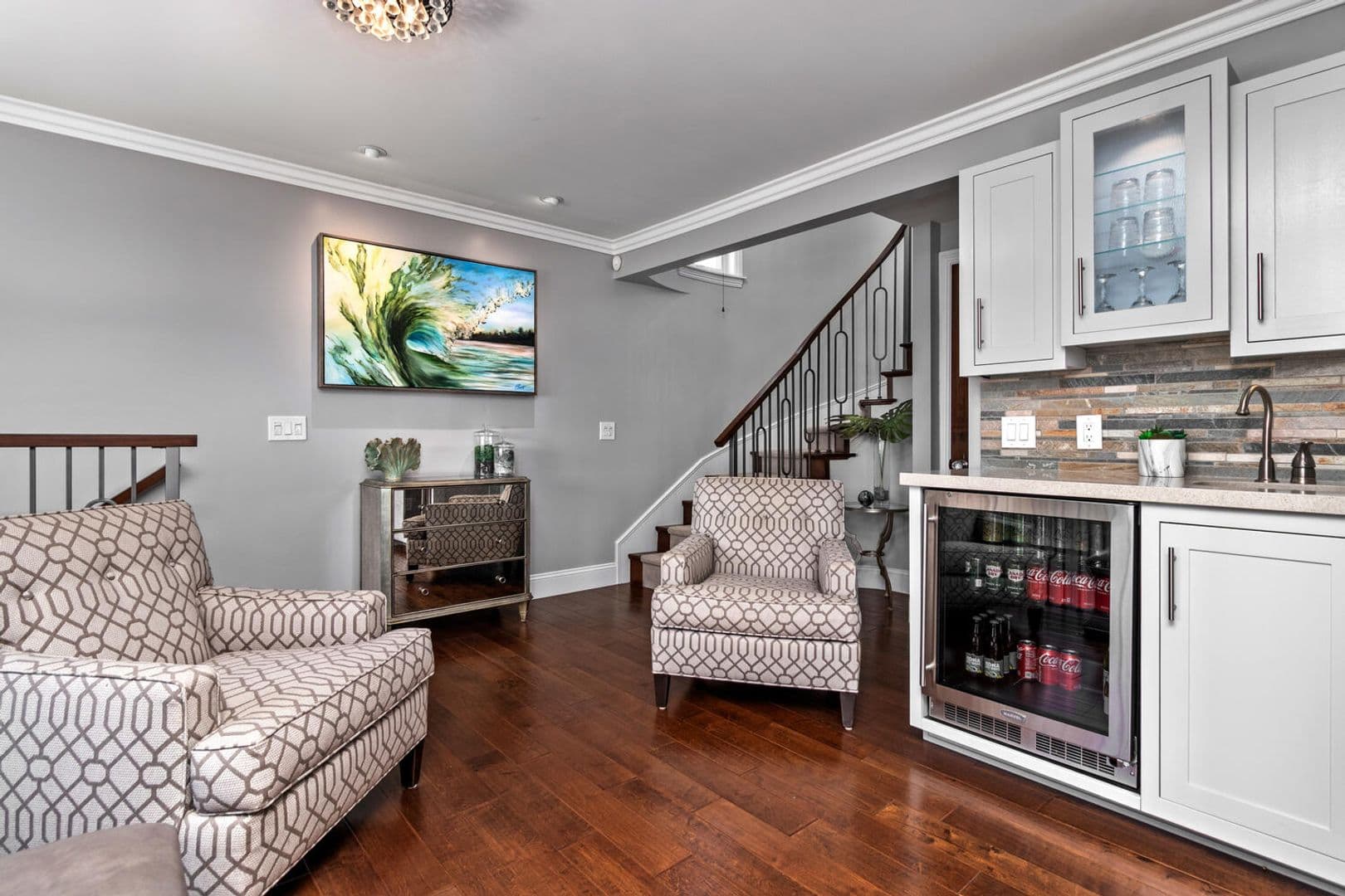 Oceanside House: 1026 West St