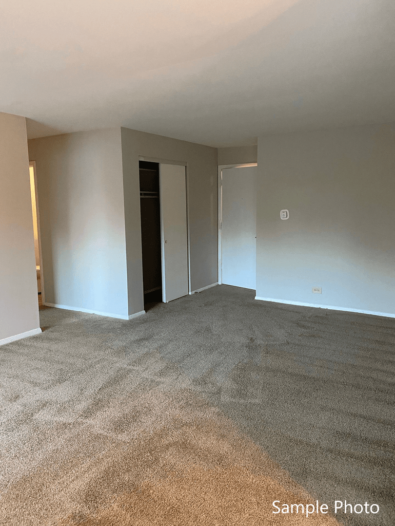 Gurnee Apartment: 4344 McClure Ave
