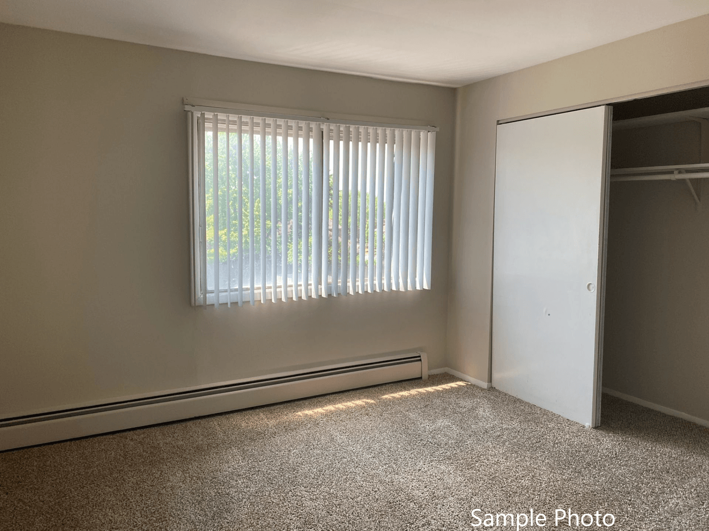 Gurnee Apartment: 4344 McClure Ave