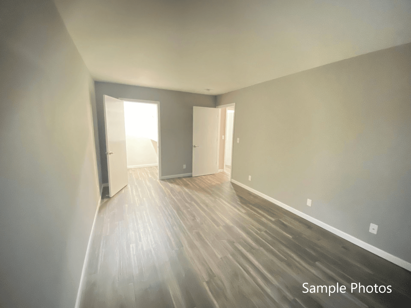 Lake Geneva Apartment: 1157 S. Wells St