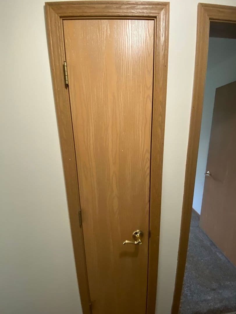 Bristol Apartment: 19624 82nd St