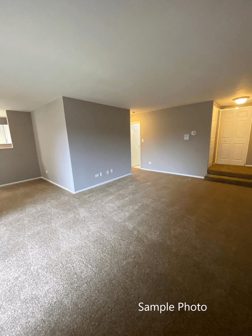 Lake Villa Apartment: 149 N Milwaukee Ave