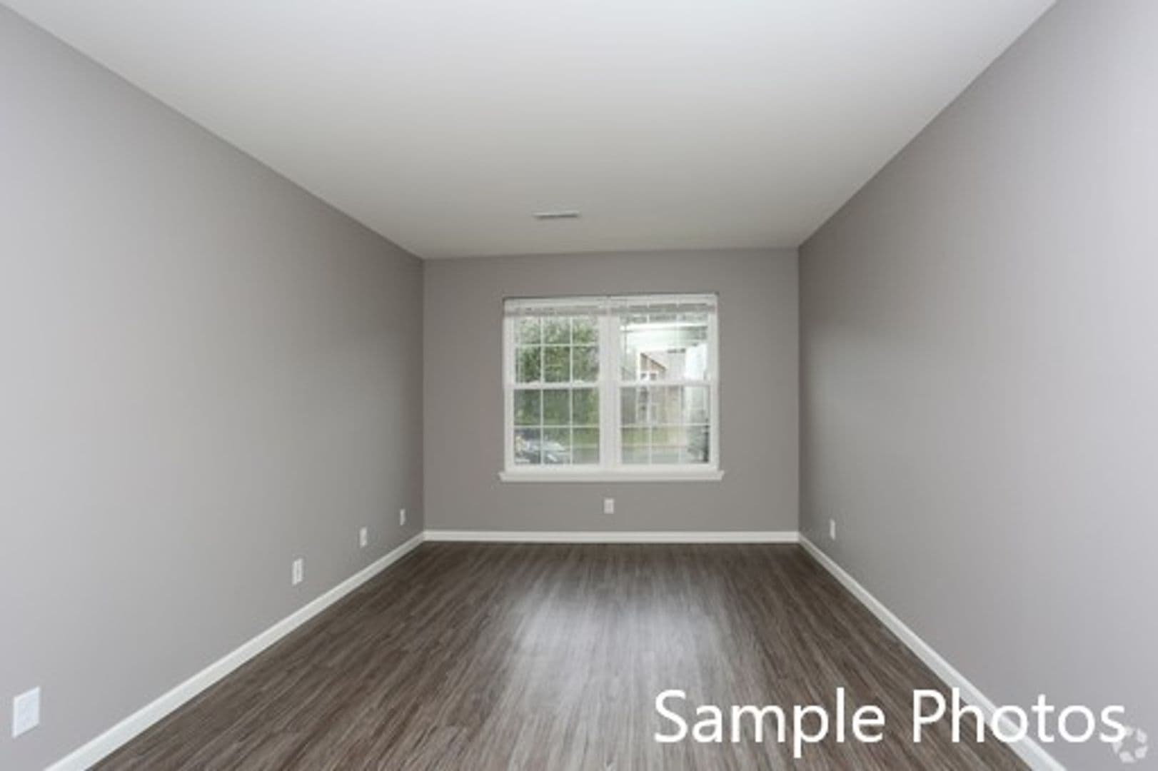 Lake Geneva Apartment: 1157 S. Wells St