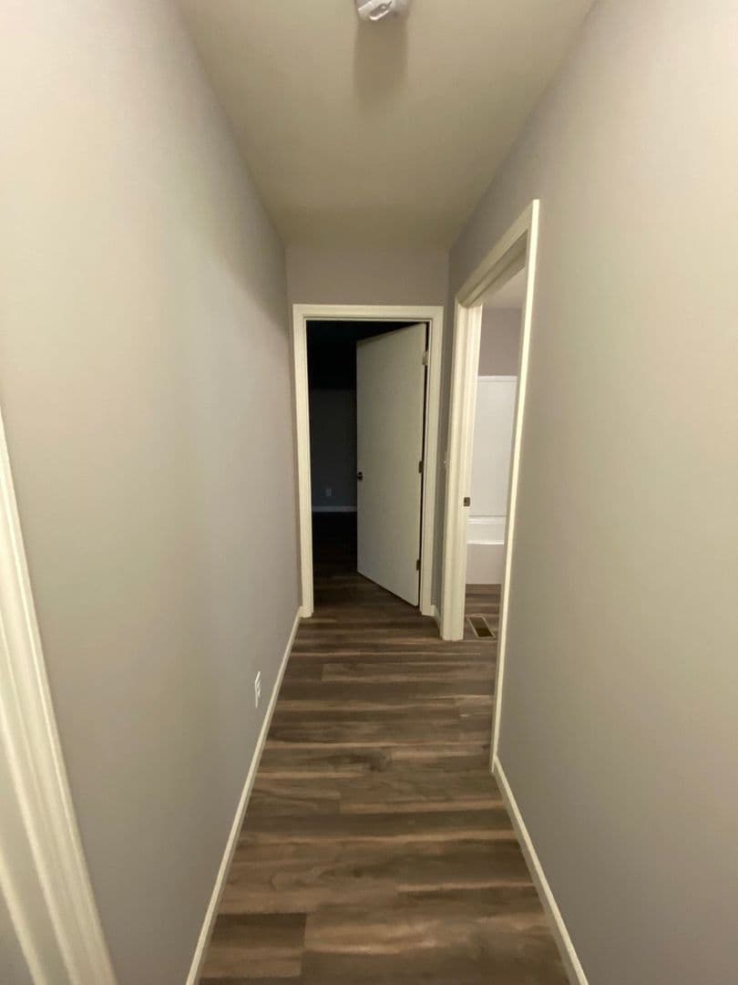 Lake Geneva Apartment: 1157 S. Wells St