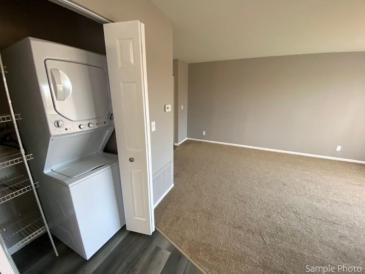 Lake Geneva Apartment: 1157 S. Wells St