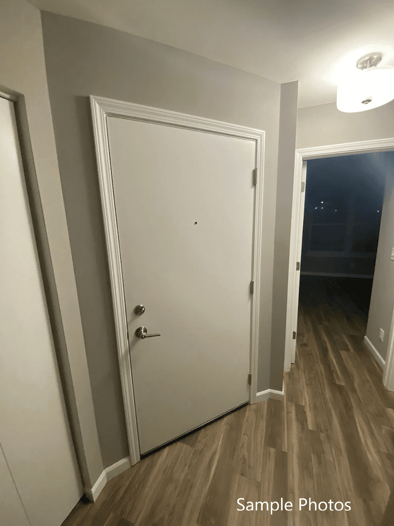 Lake Geneva Apartment: 1157 S. Wells St