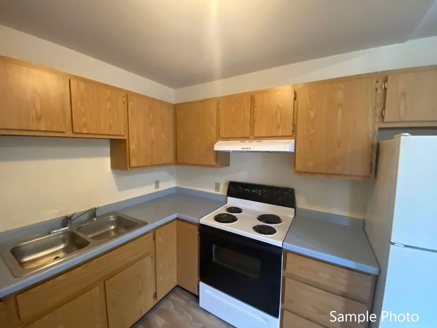 Bristol Apartment: 19624 82nd St