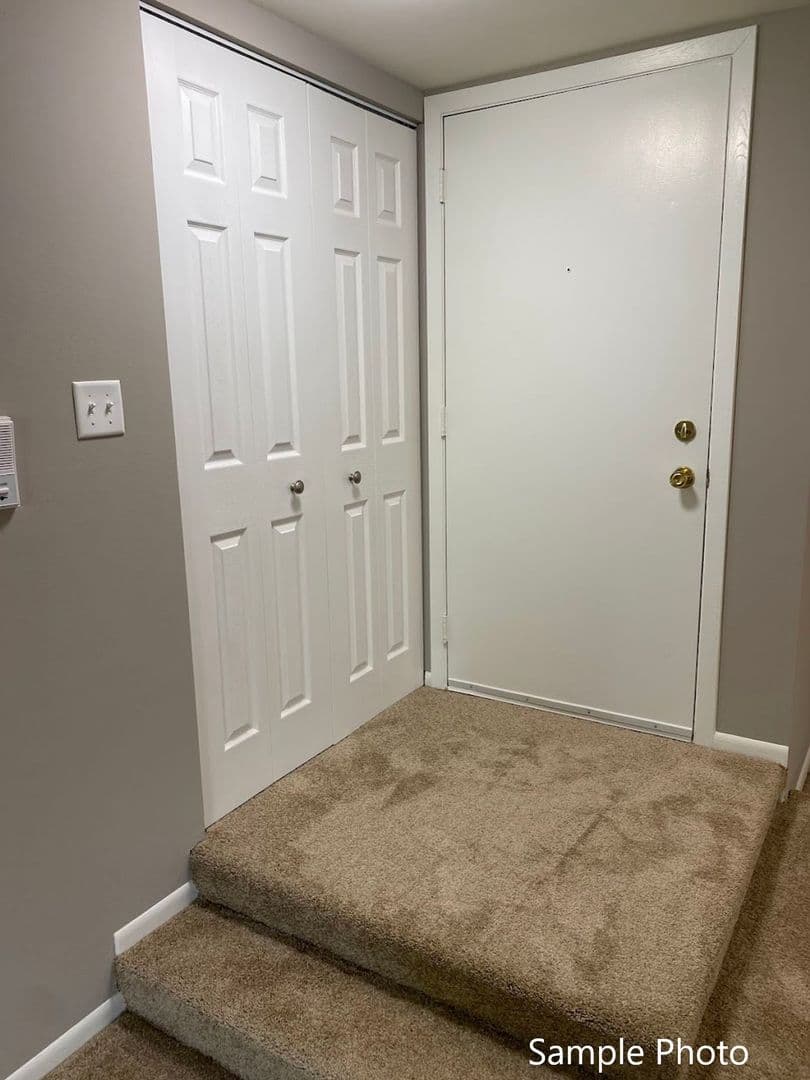 Lake Villa Apartment: 149 N Milwaukee Ave