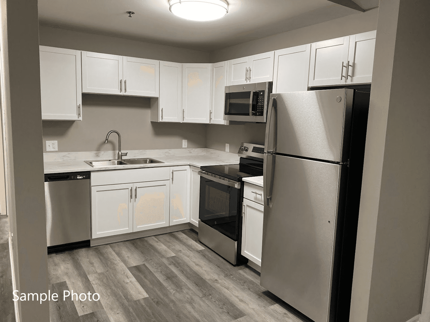 Bristol Apartment: 19624 82nd St