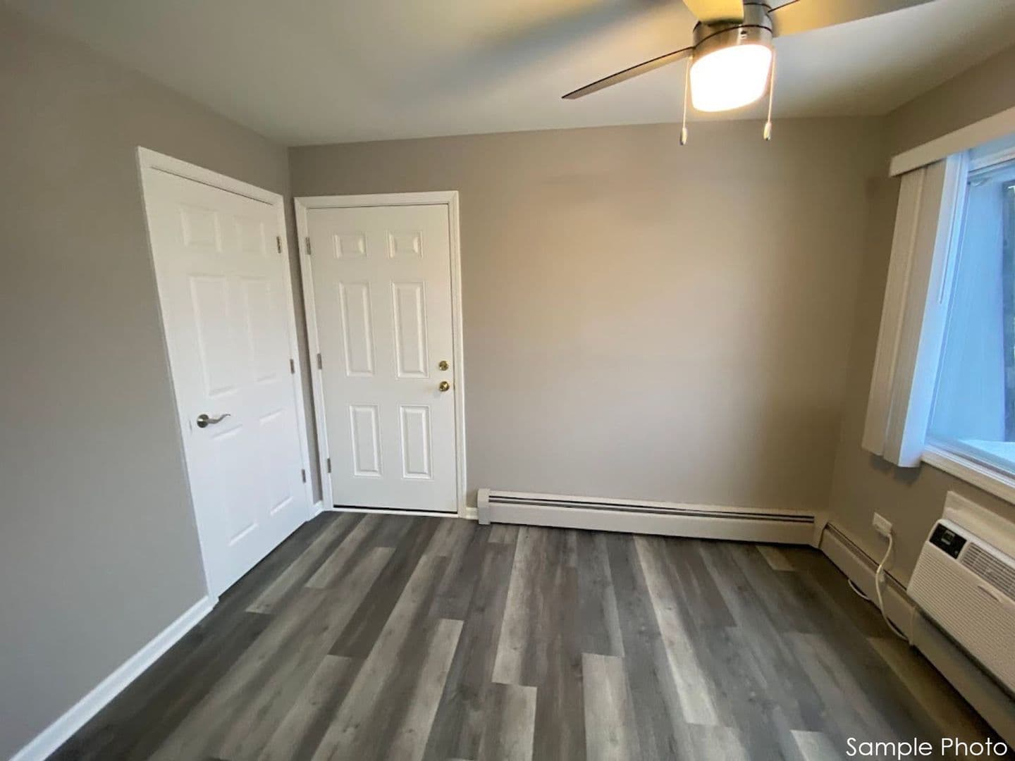 Gurnee Apartment: 4344 McClure Ave