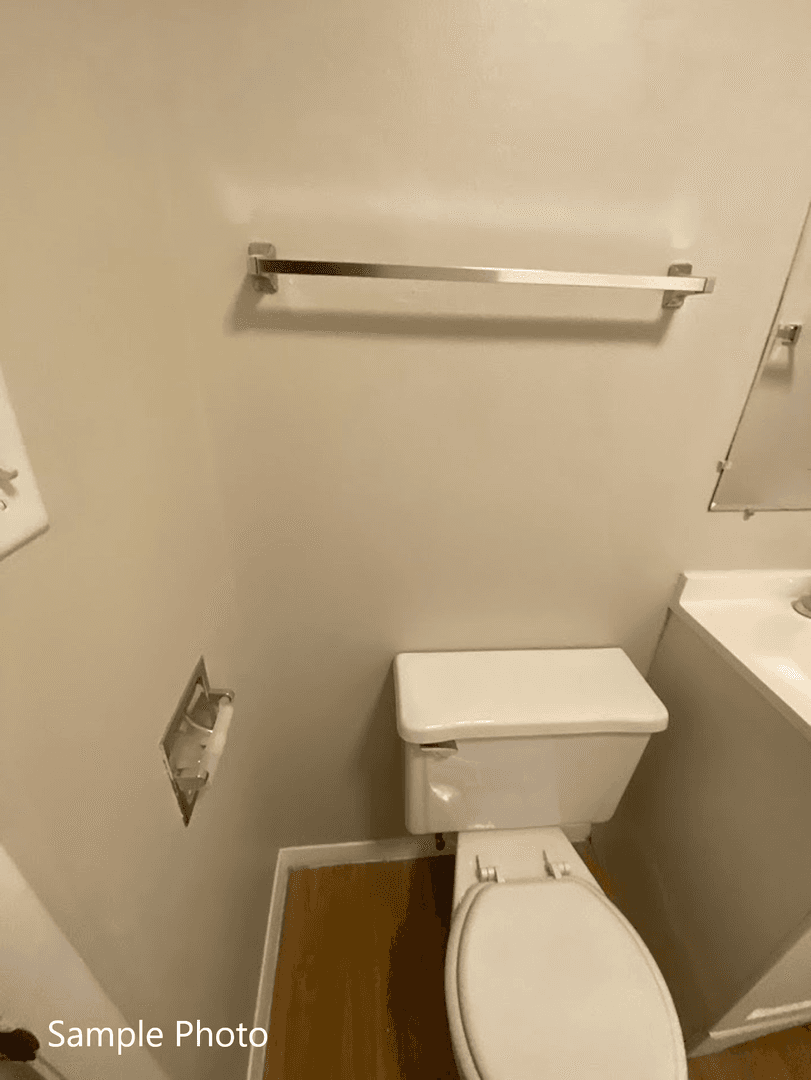 Gurnee Apartment: 4344 McClure Ave