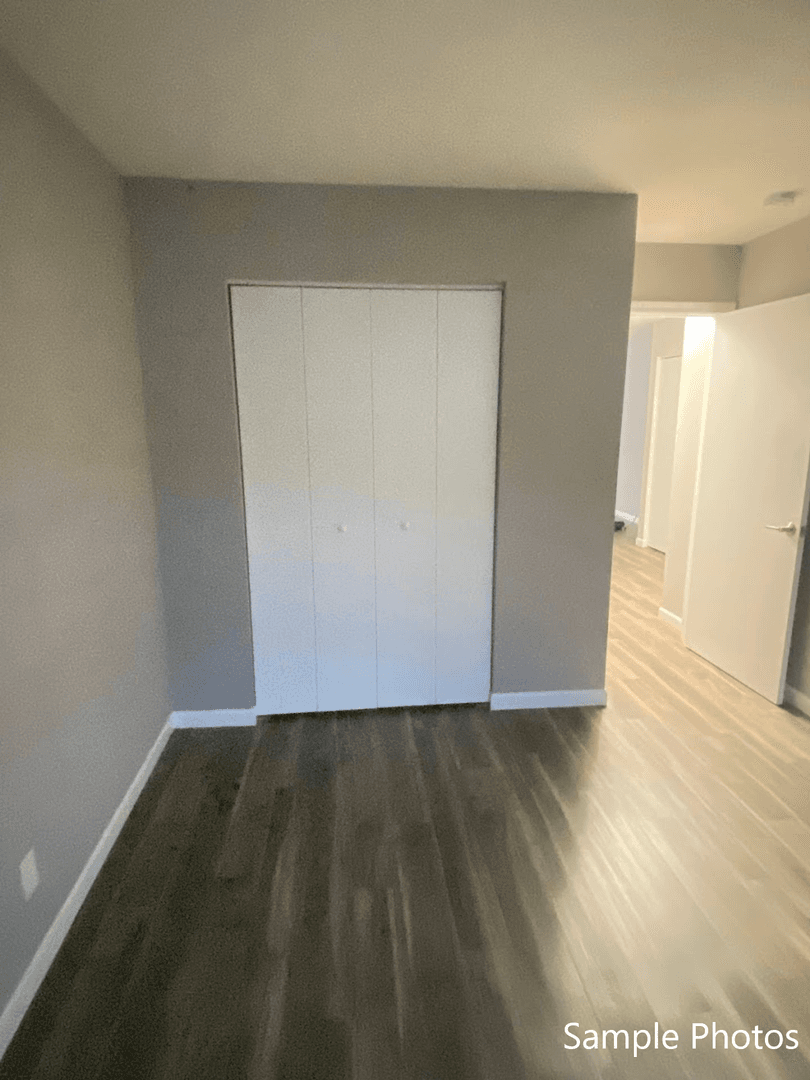 Lake Geneva Apartment: 1157 S. Wells St